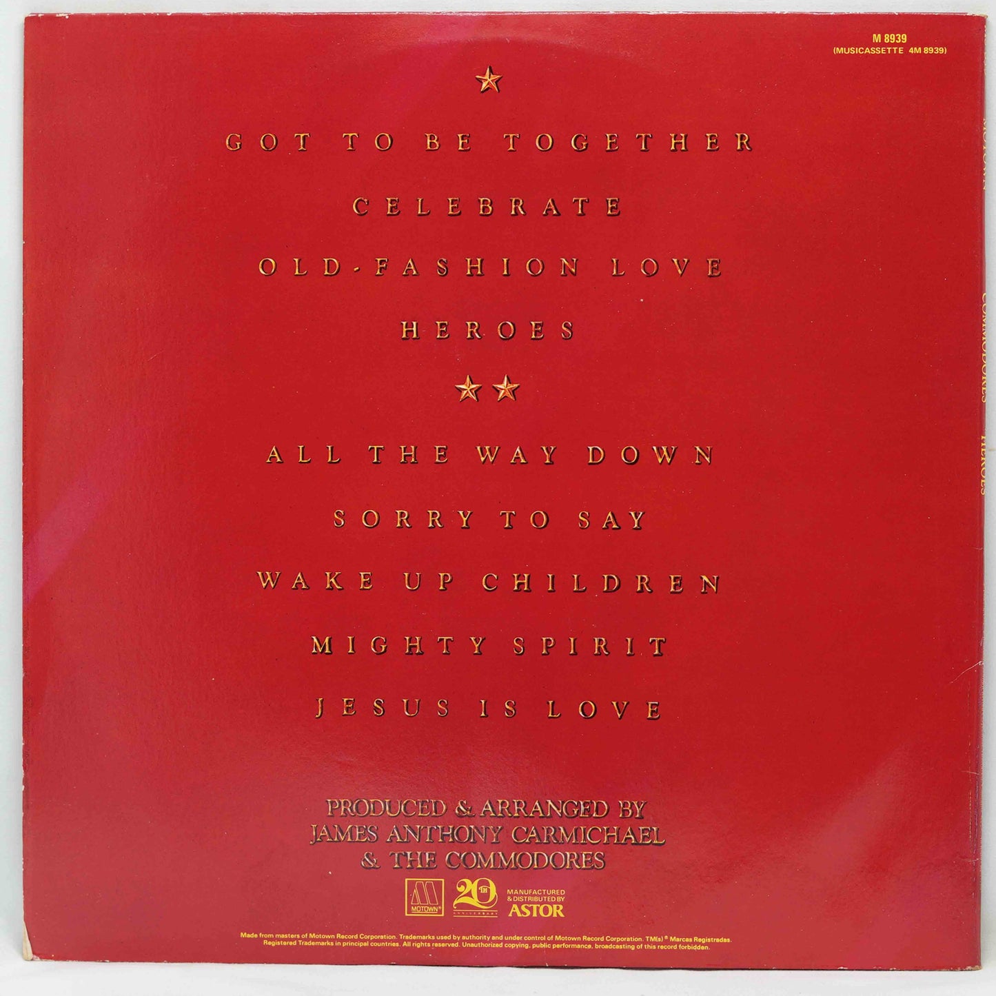Commodores – Heroes
