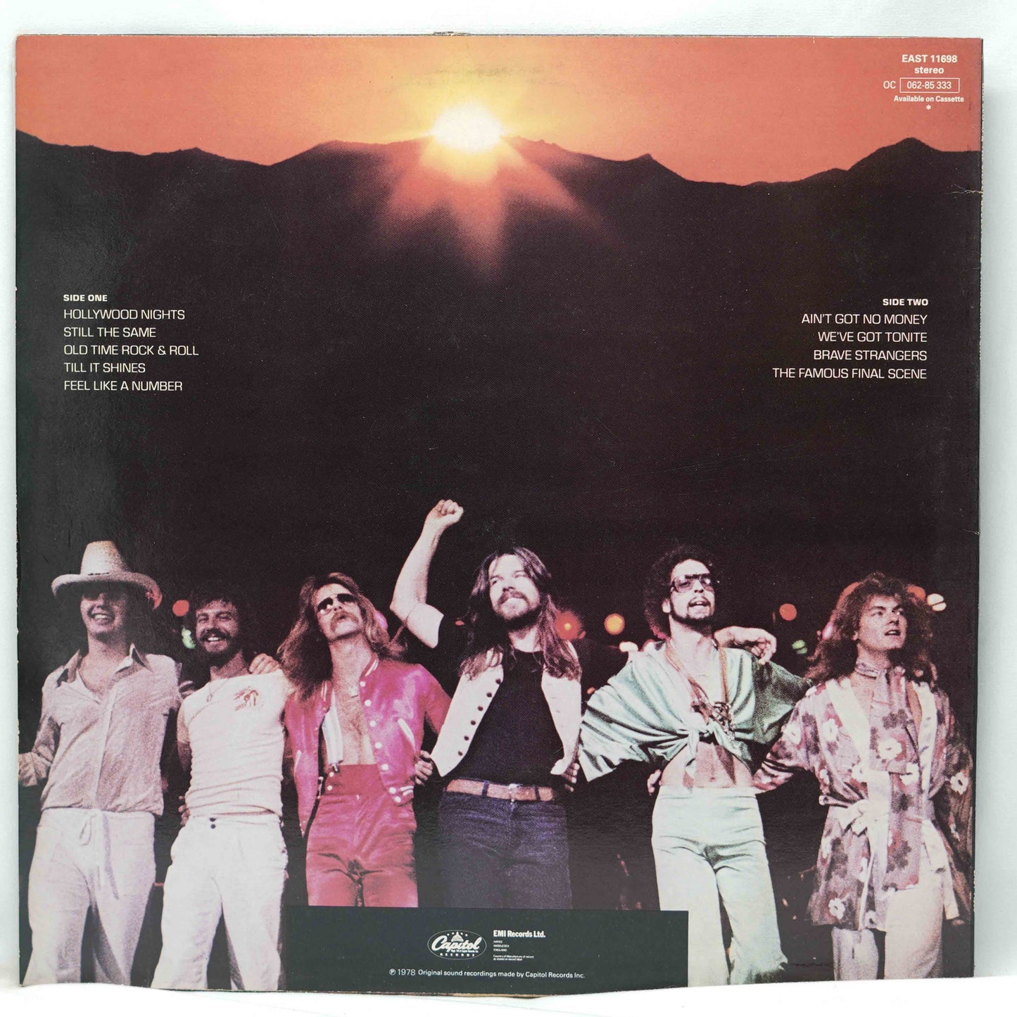 Bob Seger & The Silver Bullet Band – Stranger In Town