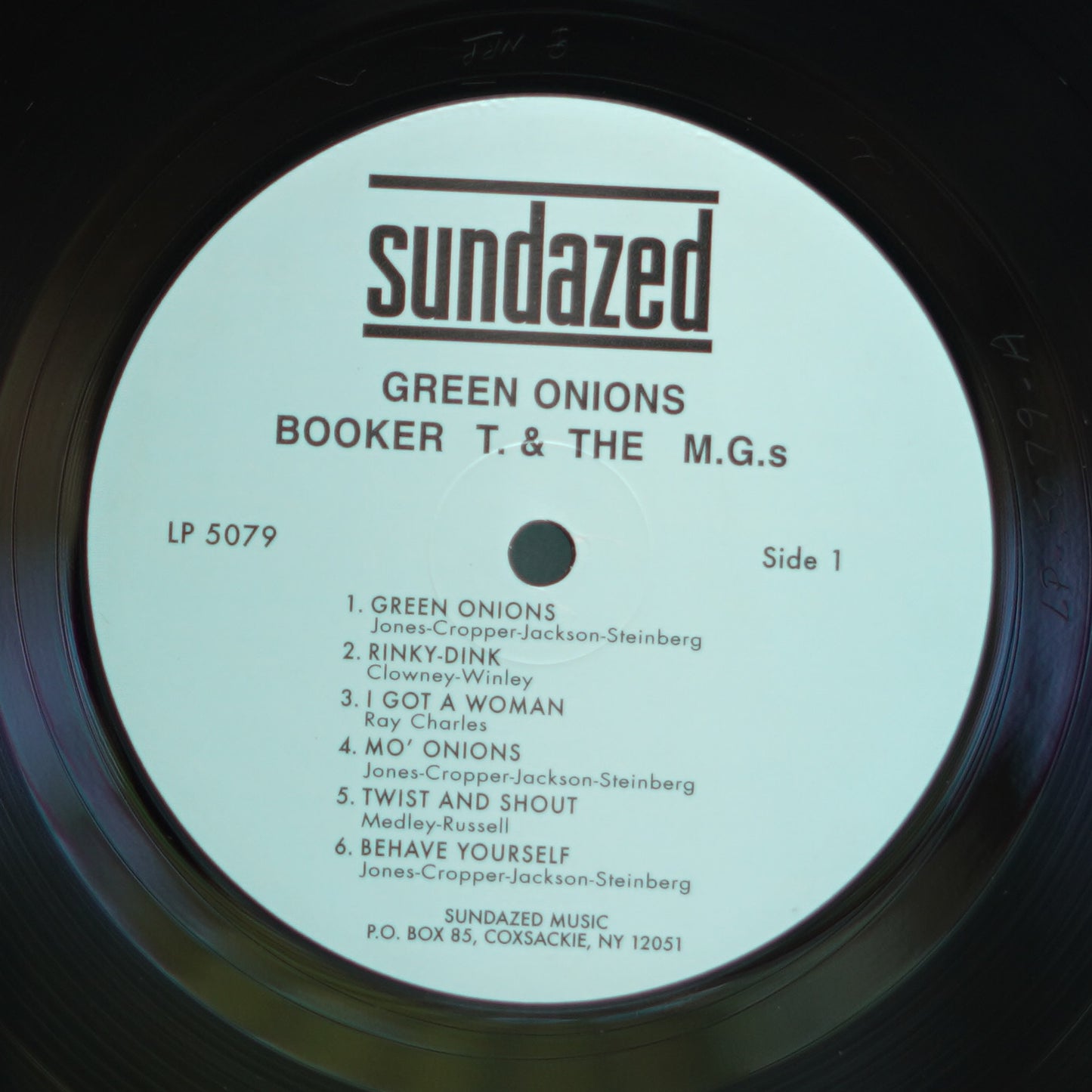 Booker T. & The M.G.'s – Green Onions