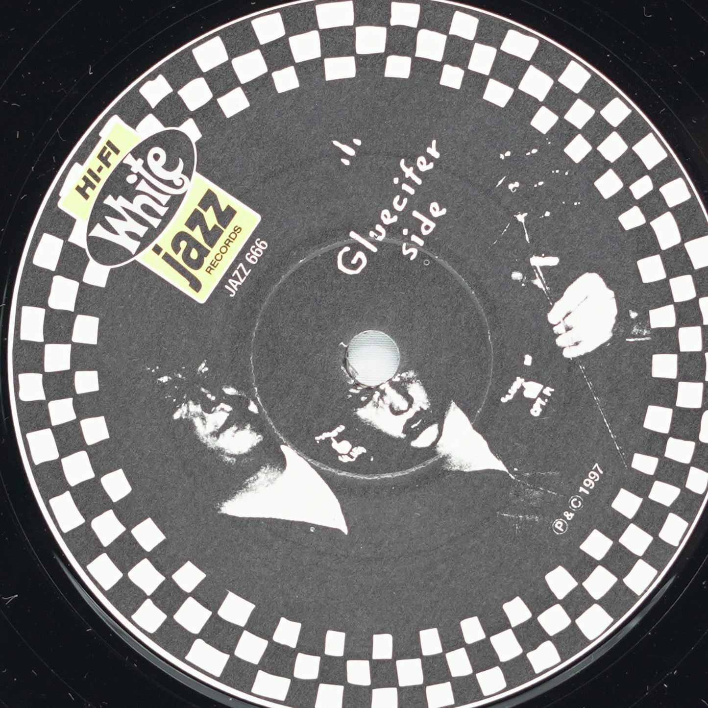 Gluecifer / The Hellacopters – Respect The Rock