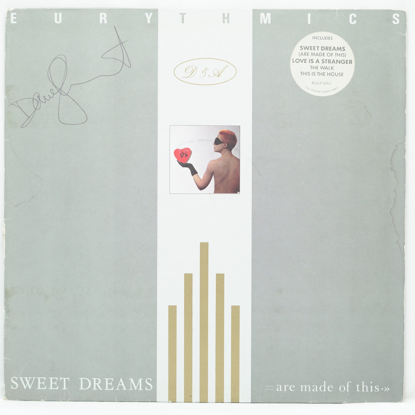 Eurythmics – Sweet Dreams (Are Made Of This)