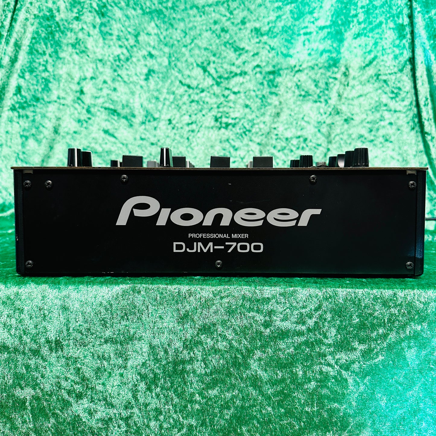 Pioneer DJM-700 4 Channel DJ Mixer Black