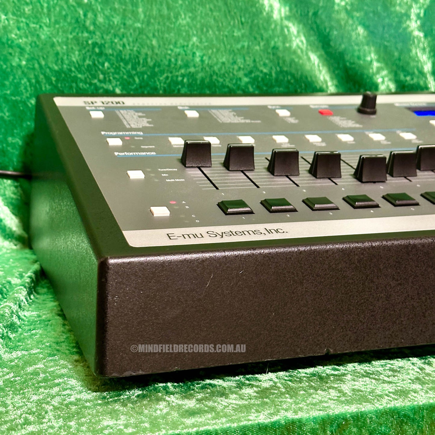 E-MU Systems SP-1200 Drum Machine / Sampler