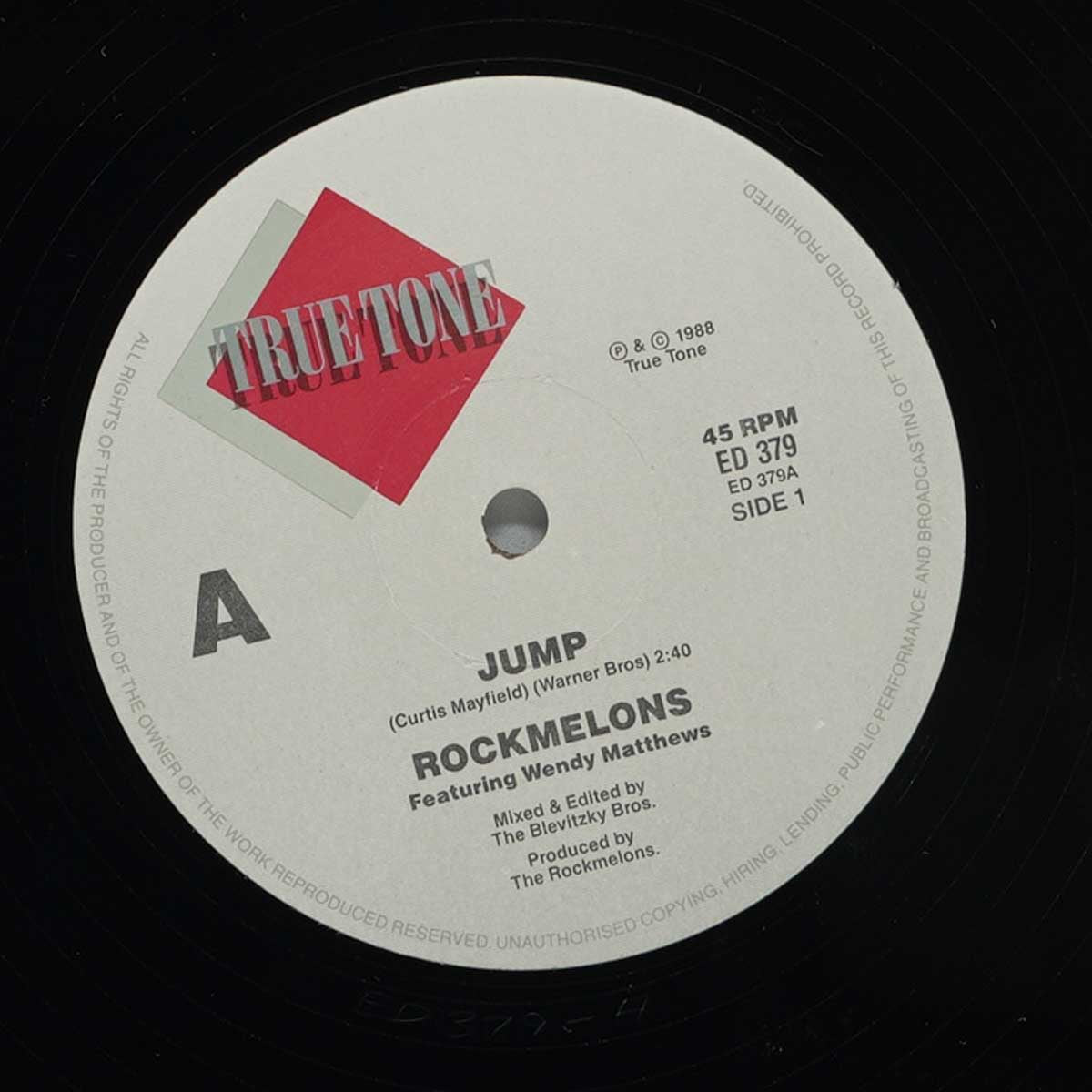 Rockmelons Featuring Wendy Matthews – Jump