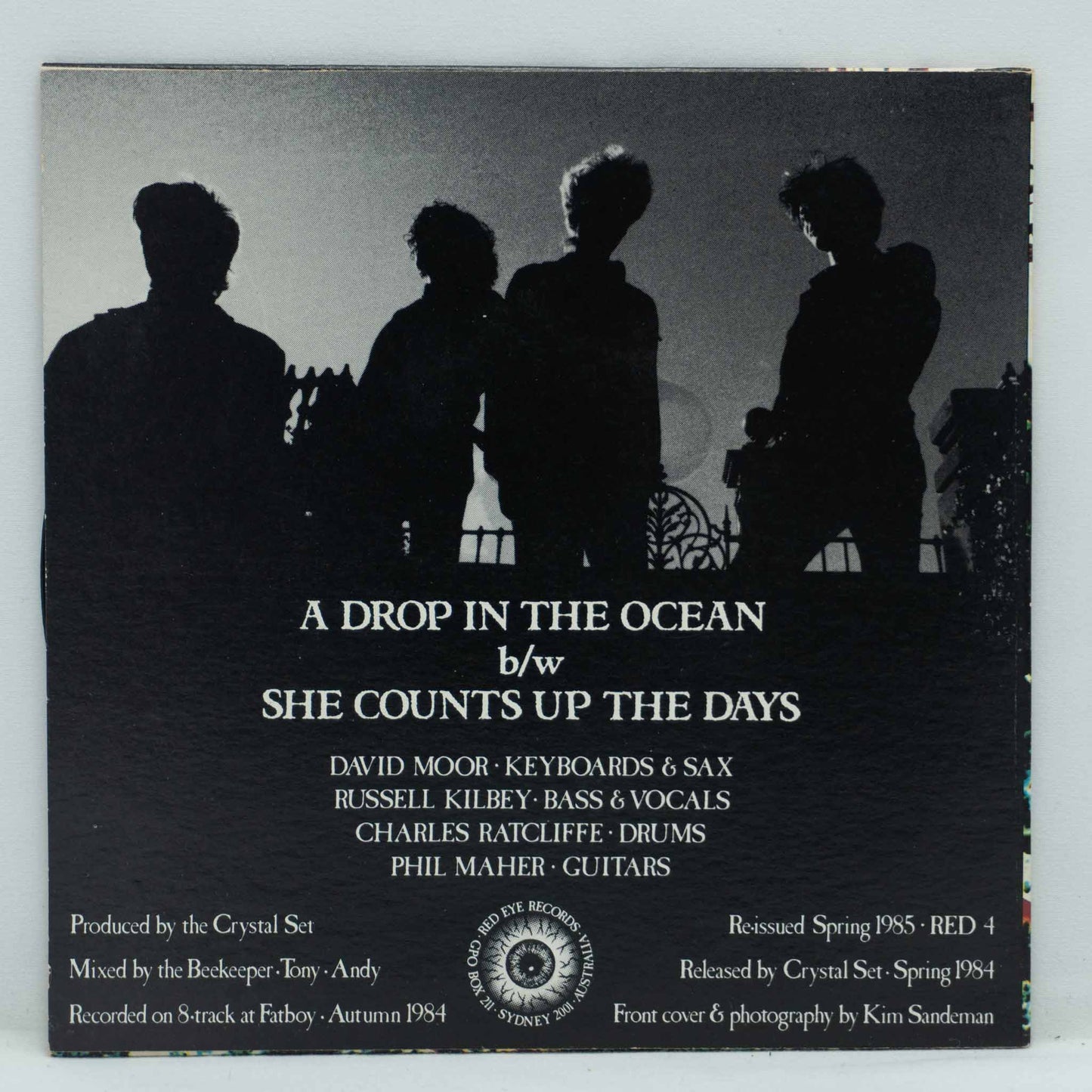 The Crystal Set – A Drop In The Ocean / She Counts Up The Days
