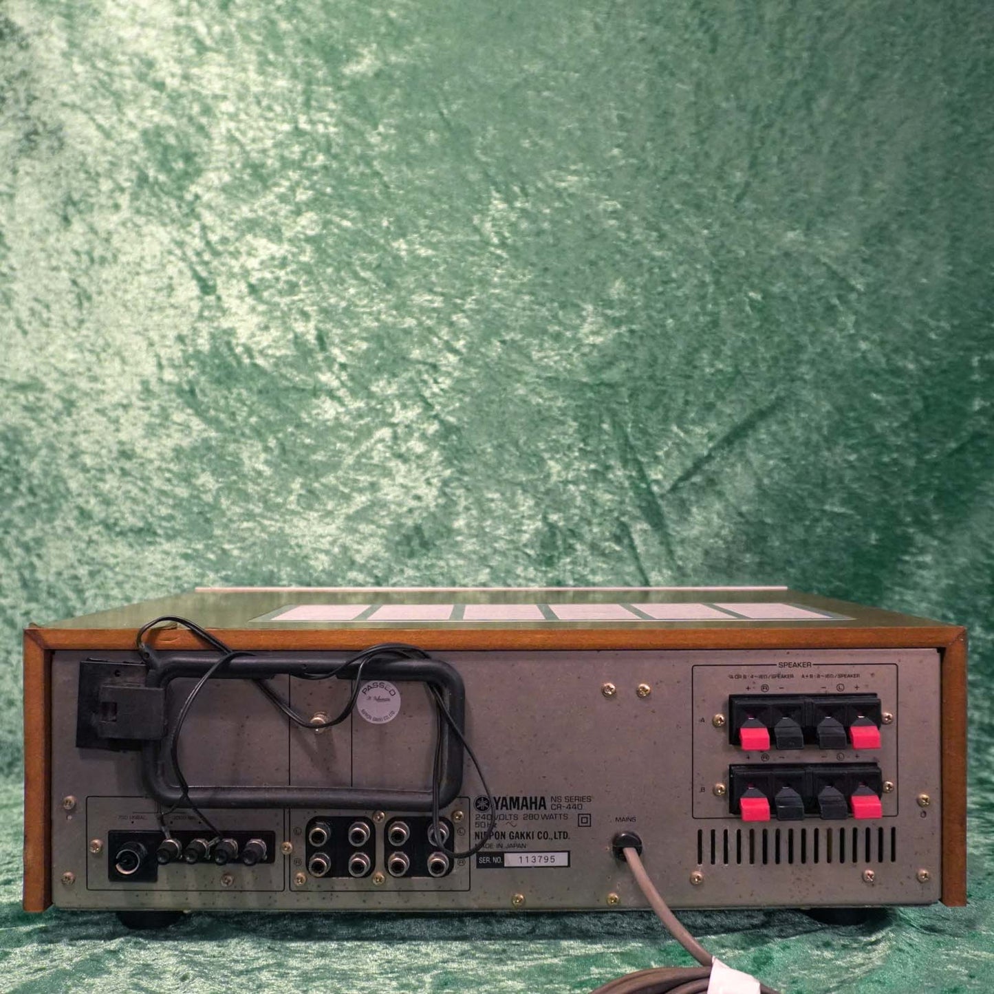 Yamaha CR-440 Natural Sound Stereo Receiver / Amplifier in