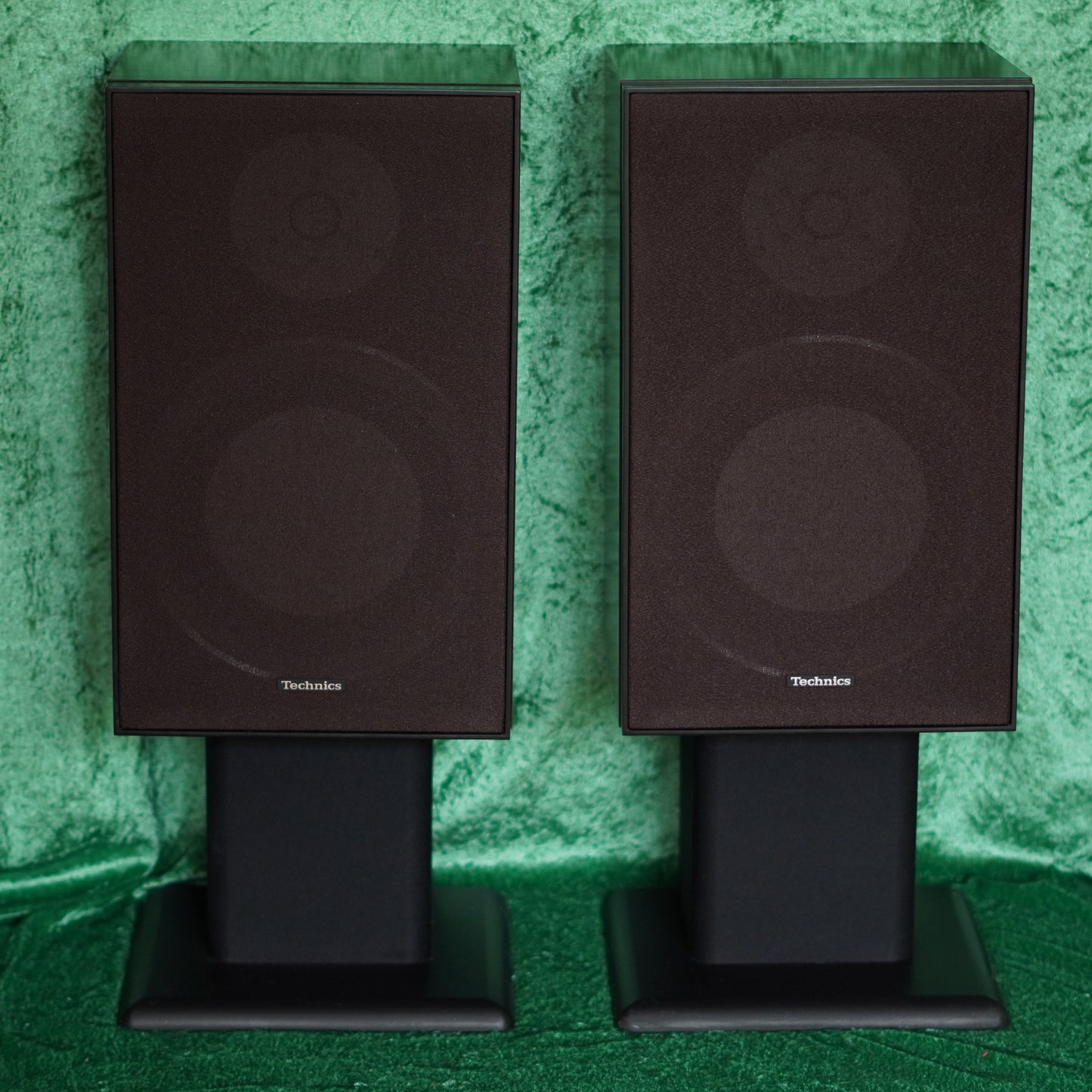 Technics SB-3 Honeycomb Bookshelf Speaker Set w/ Stands