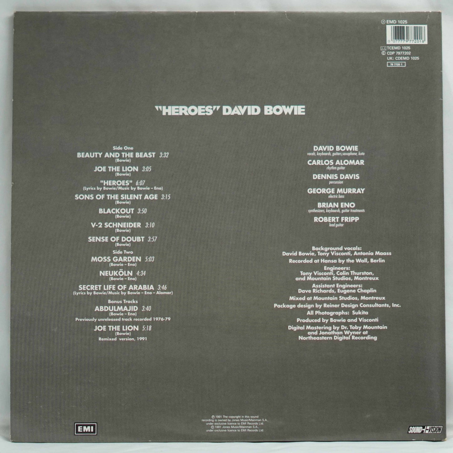 David Bowie – "Heroes"