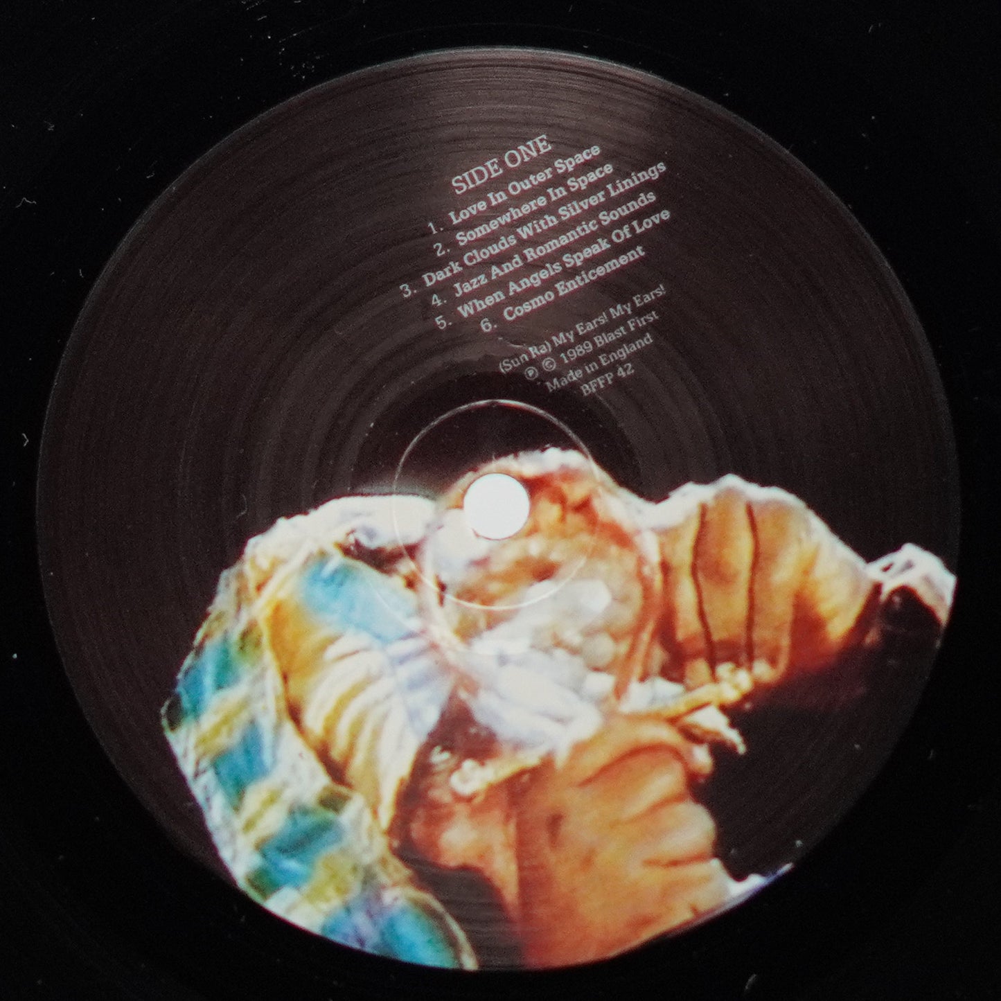 Sun Ra And His Arkestra – Out There A Minute