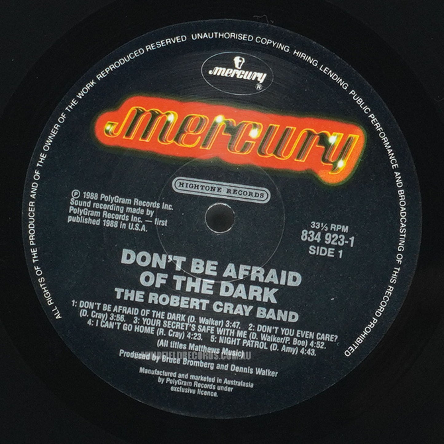 The Robert Cray Band – Don't Be Afraid Of The Dark