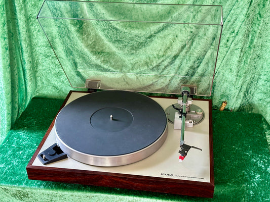 Luxman PD- 284 Turntable & L-30 Integrated Amplifier
