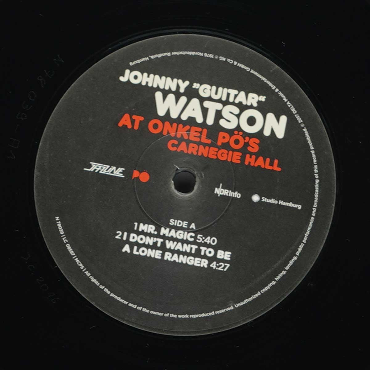 Johnny "Guitar" Watson ‎– At Onkel Pö's Carnegie Hall Hamburg 1976