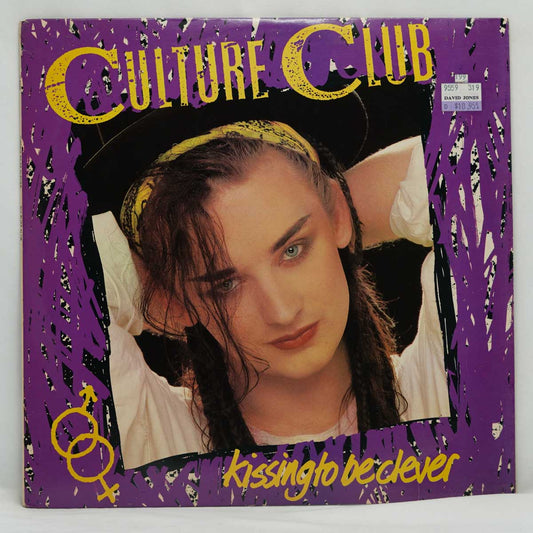 Culture Club – Kissing To Be Clever