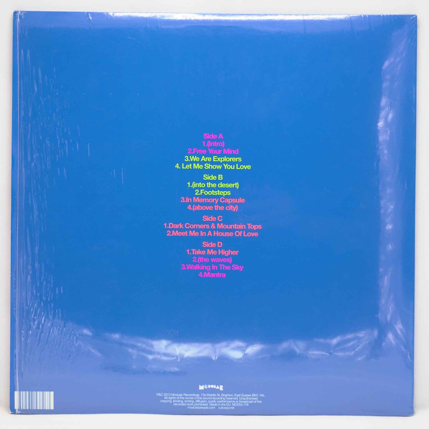 Cut Copy – Free Your Mind